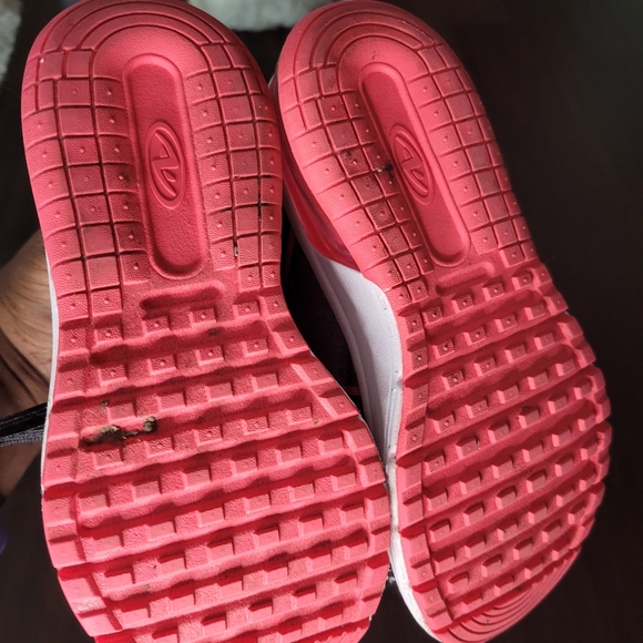 Athletic Works Shoes sz 12 - Picture 8 of 9